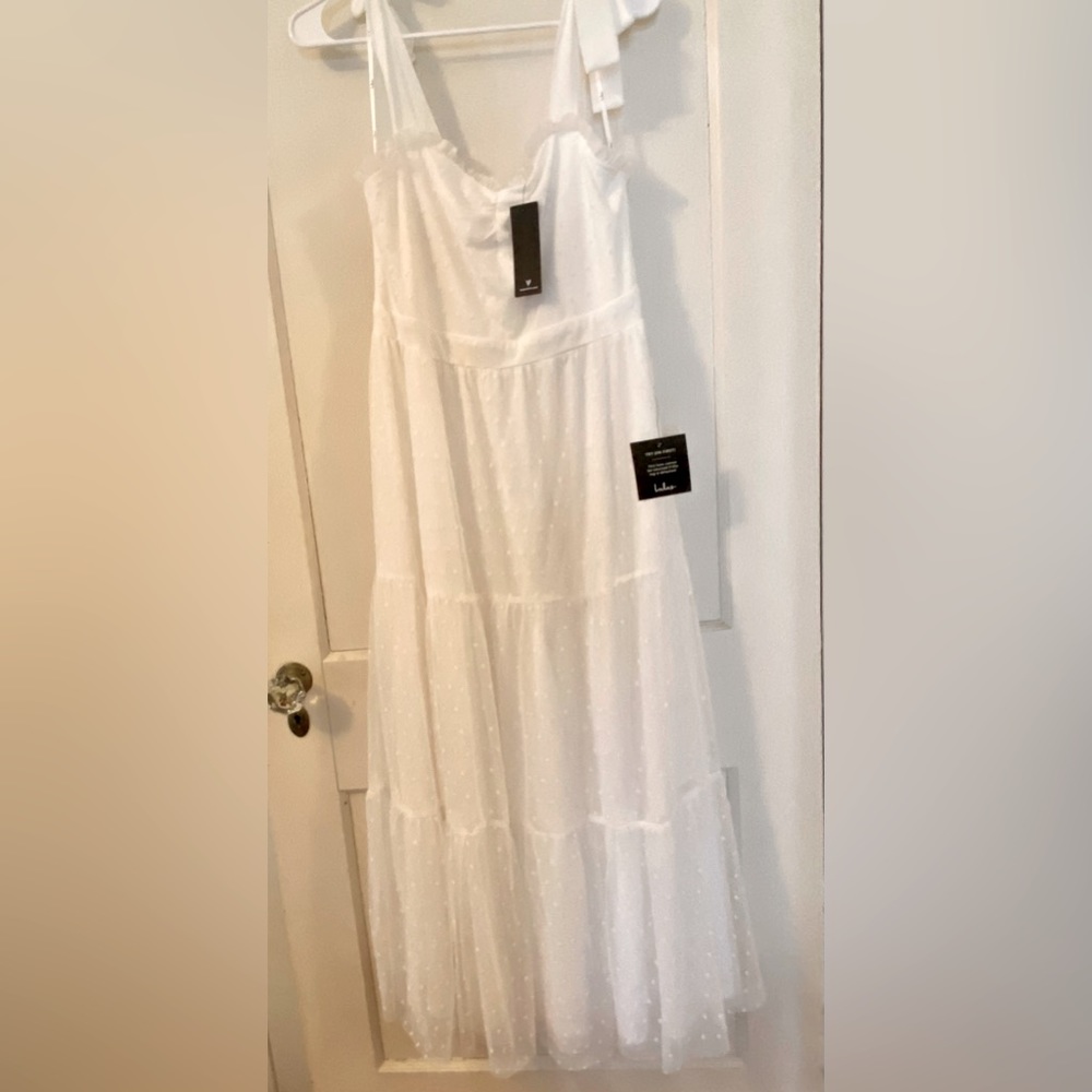 Lulus 2022, white Swiss dot dress. New with tags